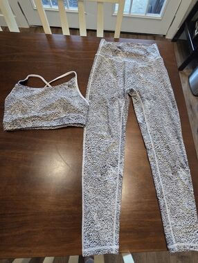 P'tula White and Black Speckled Leggings & Sports Bra Set